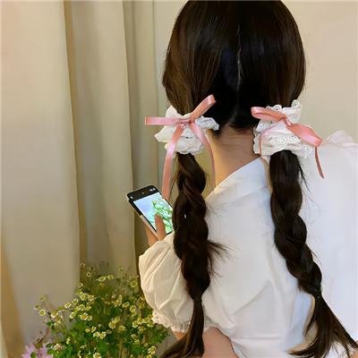 32颗药丸：我姐姐的自杀